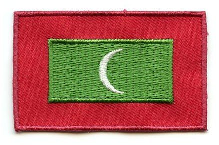 Maldives flag patch with red background, green rectangle, and white crescent.