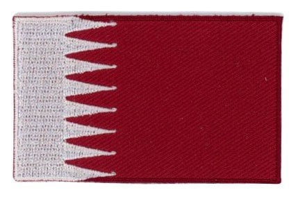 Qatar flag patch with maroon base and white serrated stripe, size 6.5 x 4 cm.