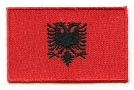 Aufnäher mit der albanischen Flagge